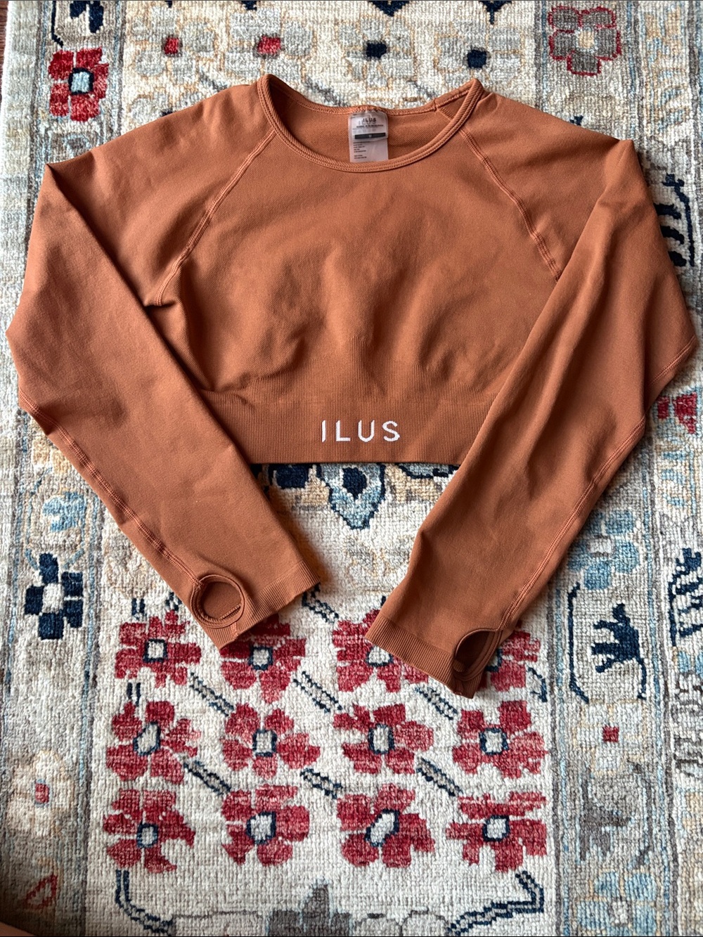 ILUS Label Seamlux Intensify Long Sleeve Sz M
